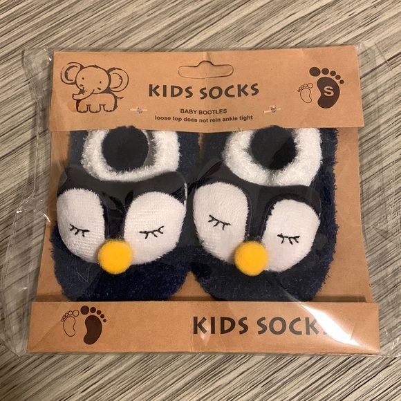 NWT | Lovely Little Blue Animal Kids Socks - Picture 1 of 4